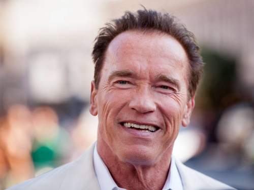 Обращение Шварценеггера к россиянам признали дискредитацией ВС РФ Обращение Шварценеггера к россиянам признали дискредитацией ВС РФ