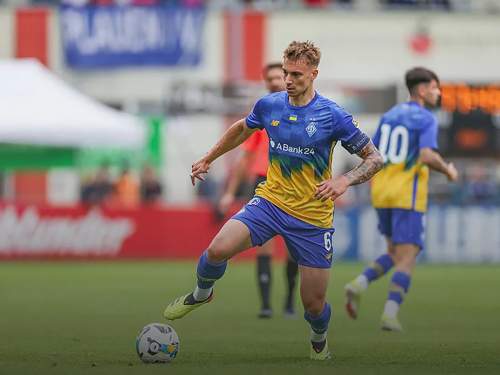 ФК «Динамо Киев» отказался от рукопожатий с игроками «Партизана» ФК «Динамо Киев» отказался от рукопожатий с игроками «Партизана»