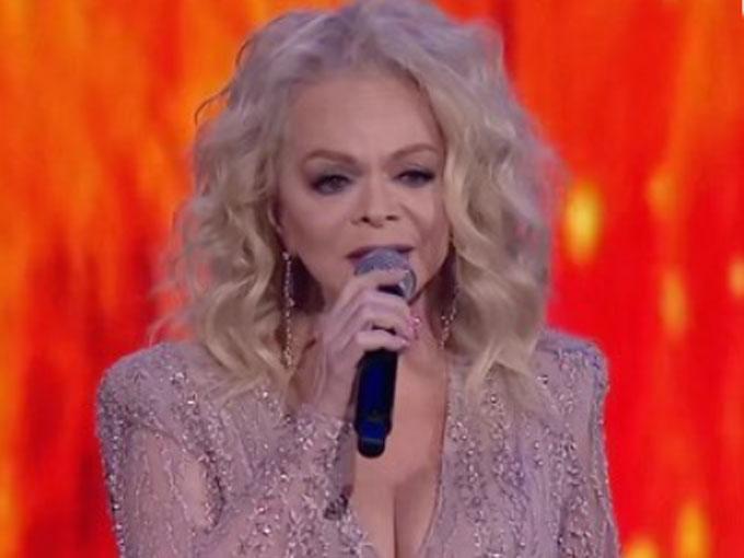 Концертный директор Пудовкин раскрыл детали инцидента Долиной с мошенниками