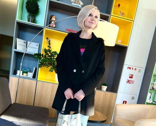 Продюсер Бабичев советует певице Натали возвращаться на сцену с новыми хитами Продюсер Бабичев советует певице Натали возвращаться на сцену с новыми хитами