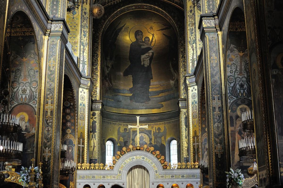 Священник рассказал, как Господь выбирает, кто останется жить либо умрет