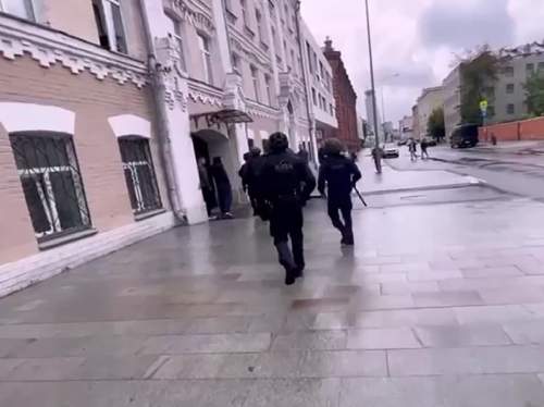 Вместе Главу &laquo;Военторга&raquo; задержали за хищения при поставках ВС РФ: ему грозит до 10 лет (ВИДЕО)