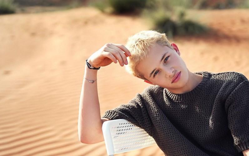 Леон Кемстач потерял отца и стал сниматься в кино благодаря отчиму Богданову