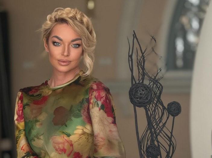 Анастасия Волочкова продала 22 квартиры из-за одолжившего у нее деньги Вдовина