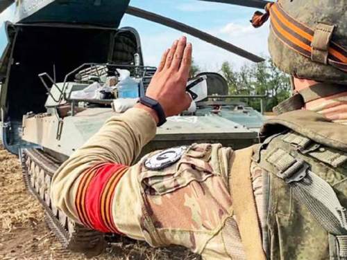 Боец ВС РФ раскрыл коварную тактику боя ВСУ (ФОТО)
