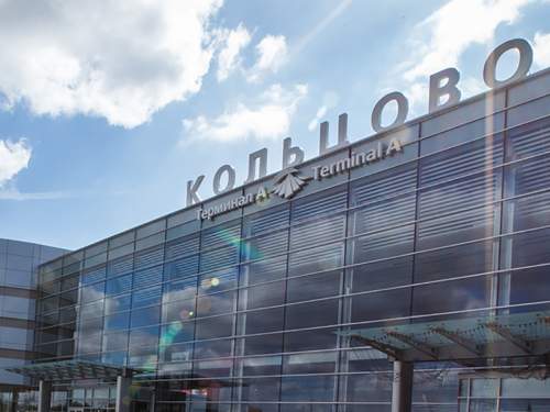 В аэропорту Кольцово началась паника и давка из-за ложного сообщения о бомбе