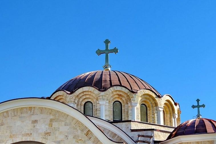 В РПЦ рассказали об отношении церкви к желанию священников жить в роскоши