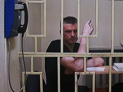 Суд арестовал квартиру дочери главного кадровика Минобороны РФ Юрия Кузнецова Суд арестовал квартиру дочери главного кадровика Минобороны РФ Юрия Кузнецова