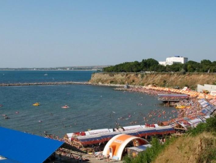 «Краснодар и край»: Туристы попали на видео на закрытом для купания пляже в Анапе