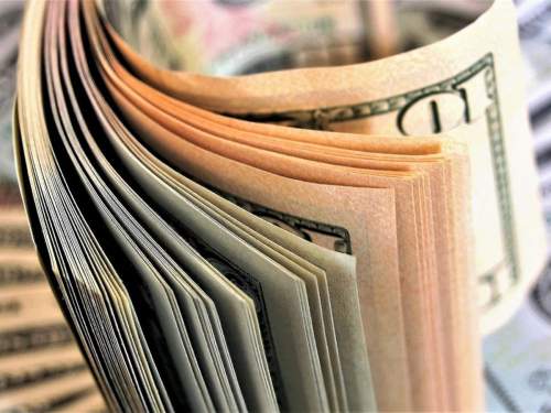 Суд арестовал 30 банковских счетов экс-сотрудников МВД Сатюкова и Соколова Суд арестовал 30 банковских счетов экс-сотрудников МВД Сатюкова и Соколова