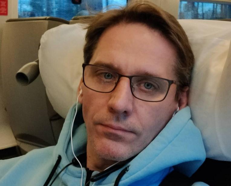 Юрий Батурин 2 года не может помириться с родителями, но готов простить Хаматову Юрий Батурин 2 года не может помириться с родителями, но готов простить Хаматову