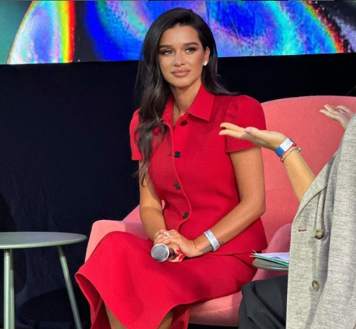 Ксения Бородина показала трогательные фото с возлюбленным Николаем Сердюковым