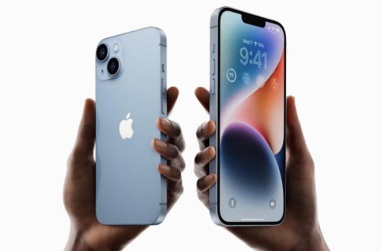 Bloomberg: iPhone SE 4 получит функции ИИ Apple Intelligence Bloomberg: iPhone SE 4 получит функции ИИ Apple Intelligence