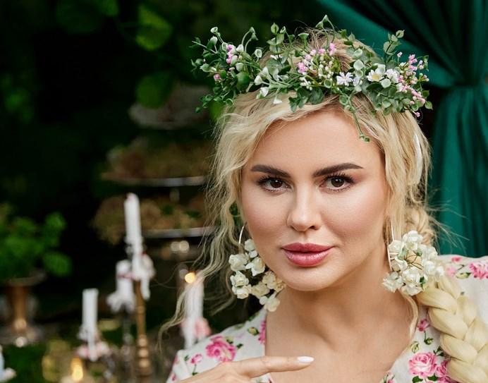 Семенович удивила Волю планами заключить брачный контракт с женатым бойфрендом