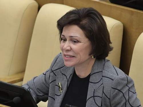 «Зачем ехать и жить где-то в Бирюлево?»: Роднина унизила людей, живущих за третьим кольцом Москвы