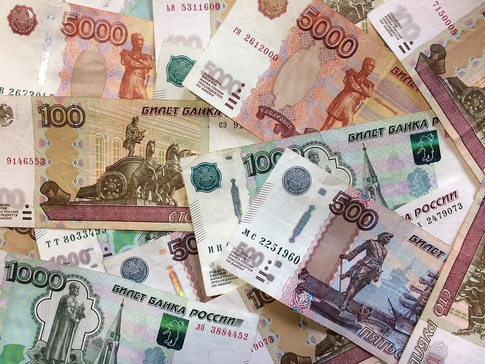 Спрос на водителей грузовиков в России привел к значительному росту зарплат
