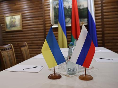 СМИ: Украина хочет осенью подготовить почву для переговоров с РФ