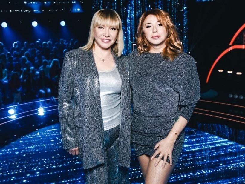 StarHit сообщил, как солистка «Комбинации» Иванова нашла мужа благодаря Апиной StarHit сообщил, как солистка «Комбинации» Иванова нашла мужа благодаря Апиной
