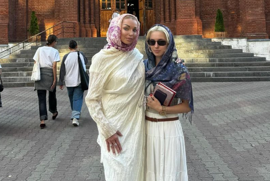 Анастасия Волочкова помирилась с 18-летней дочерью