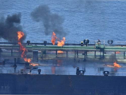 Хуситы устроили одну из крупнейших в истории утечек нефти в Красном море (ВИДЕО)