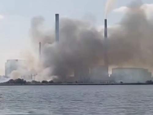 Видео с дымом над Рязанской ГРЭС перепугало Сеть: в МЧС назвали причину «пожара» (ВИДЕО)