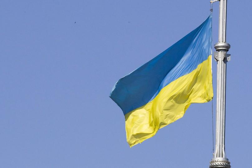 В Киеве сообщили о пожаре на предприятии после взрыва В Киеве сообщили о пожаре на предприятии после взрыва