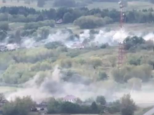 Штурм десантниками РФ села в Курской области попал на видео (ВИДЕО) Штурм десантниками РФ села в Курской области попал на видео (ВИДЕО)