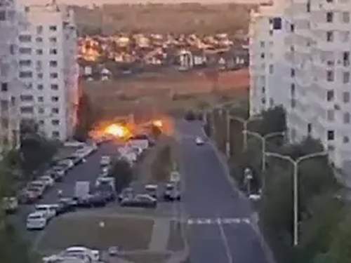 Момент удара ВСУ по парковке в Белгороде попал на видео (ФОТО, ВИДЕО)