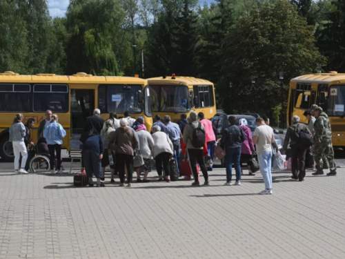 В Курской области эвакуируют 89 населенных пунктов (ВИДЕО) В Курской области эвакуируют 89 населенных пунктов (ВИДЕО)