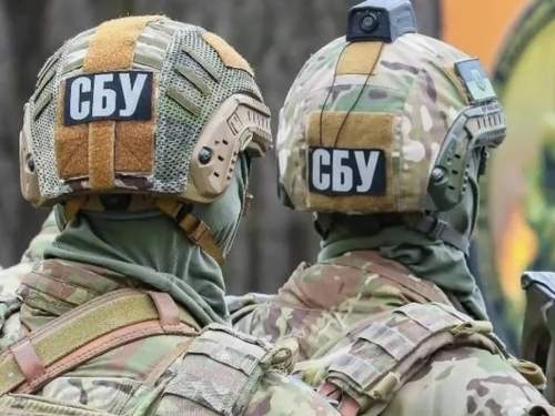 СБУ задержала в Одессе людей с оружием: они планировали захватить власть (ВИДЕО) СБУ задержала в Одессе людей с оружием: они планировали захватить власть (ВИДЕО)
