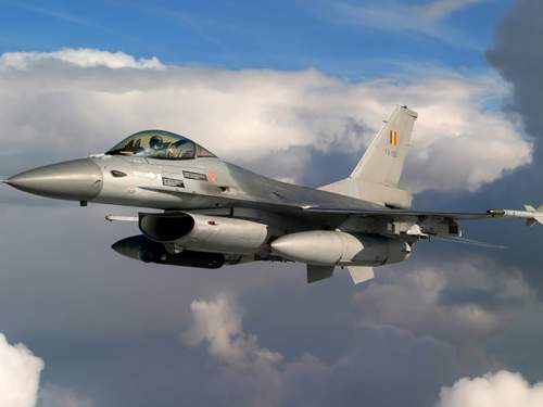 Украина потеряла четыре истребителя F 16 после одного удара Украина потеряла четыре истребителя F 16 после одного удара