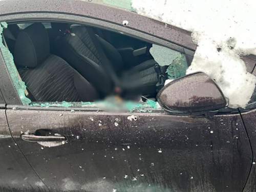 На юго-западе Москвы взорвался автомобиль: пострадали трое, включая ребенка (ФОТО)