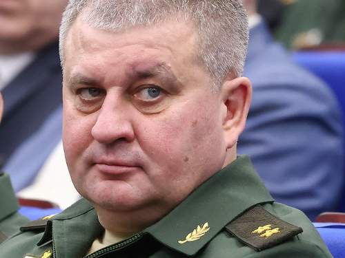 Экс-начальник управления связи ВС РФ Александр Оглоблин арестован за взятки Экс-начальник управления связи ВС РФ Александр Оглоблин арестован за взятки