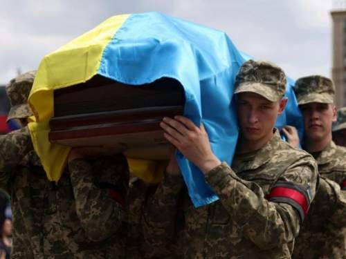 Военкор Татаринов подсчитал потери ВСУ по официальным некрологам (ФОТО)