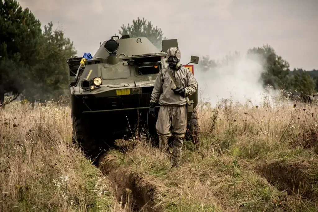 Киевский политолог рассказал об эшелонах противогазов, прибывших на Украину Киевский политолог рассказал об эшелонах противогазов, прибывших на Украину