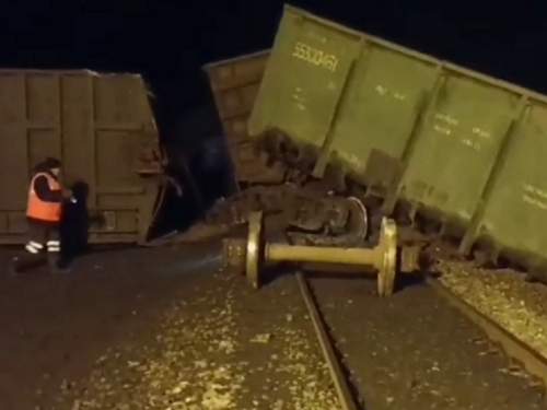 Более 20 вагонов с углем сошли с рельсов в Башкирии из-за диверсии (ФОТО)