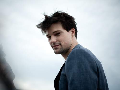 СМИ составили список артистов, которые могут уехать из РФ в 2025 году СМИ составили список артистов, которые могут уехать из РФ в 2025 году