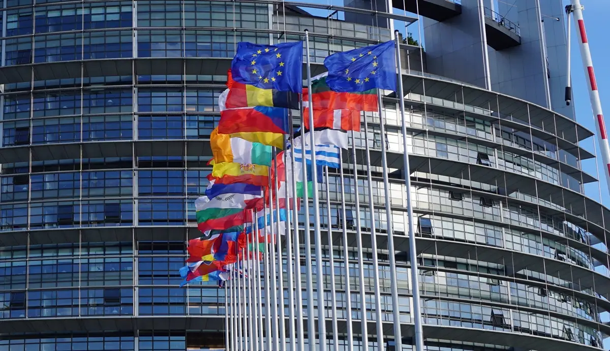 Впервые за 120 лет: текущий год «похоронил» почти всех известных лидеров и партии – FT Впервые за 120 лет: текущий год «похоронил» почти всех известных лидеров и партии – FT