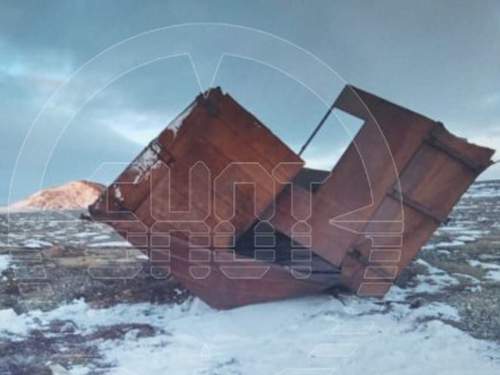 На Чукотке гараж чиновницы раздавил россиянку и ее шестилетнюю дочь (ФОТО)