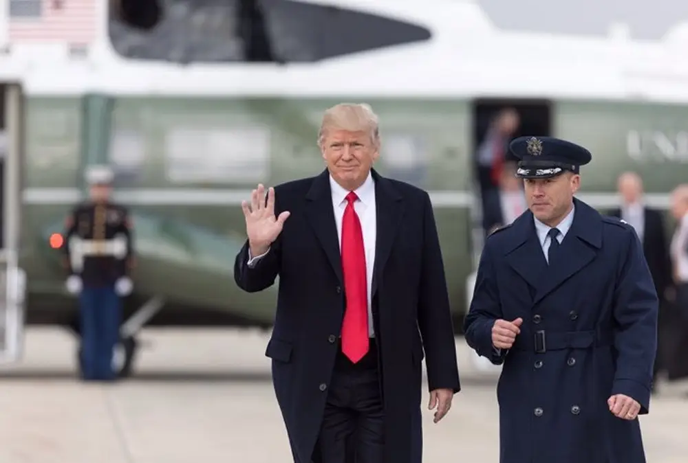 Байден попытается убедить Трампа продолжать помогать Украине – Bloomberg Байден попытается убедить Трампа продолжать помогать Украине – Bloomberg
