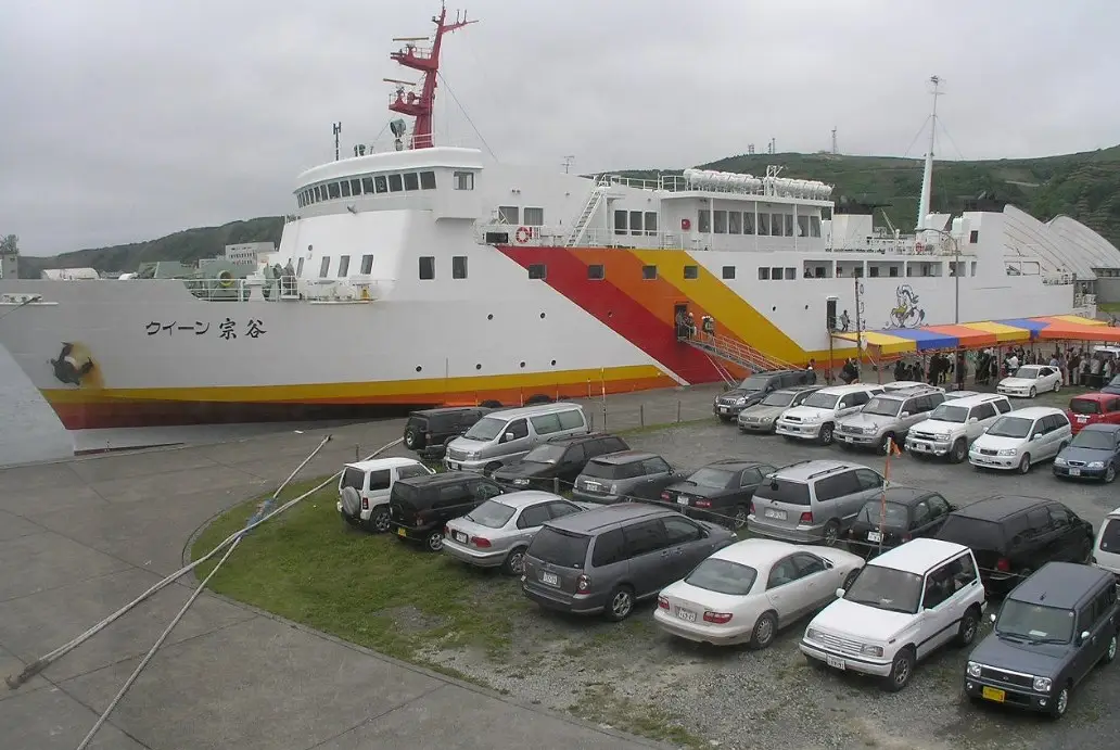 Япония смягчила санкции против ввоза в Россию легковых автомобилей