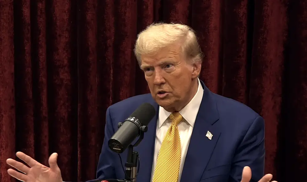 Трамп объявил о начале широкомасштабной кампании против трансгендеров в США