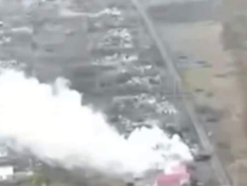 Танк ВСУ расстрелял мирных жителей в ДНР, попав на видео БПЛА (ФОТО, ВИДЕО)