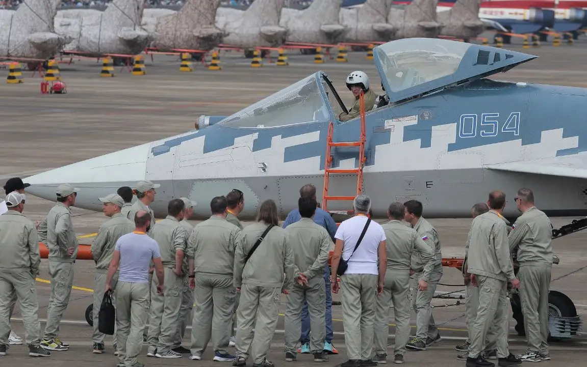 За российским истребителем Су-57 уже выстроилась очередь зарубежных заказчиков