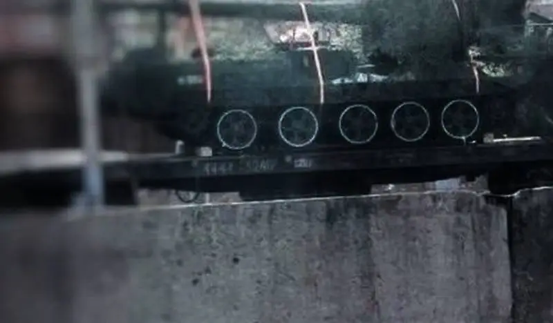 На территории РФ замечена северокорейская 170-мм сверхдальнобойная САУ M1989 Koksan