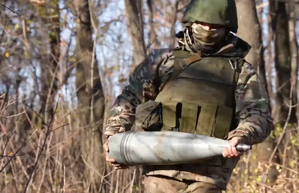 Передовые части ВС РФ зашли в восточный район Купянска и закрепились на сахарном заводе