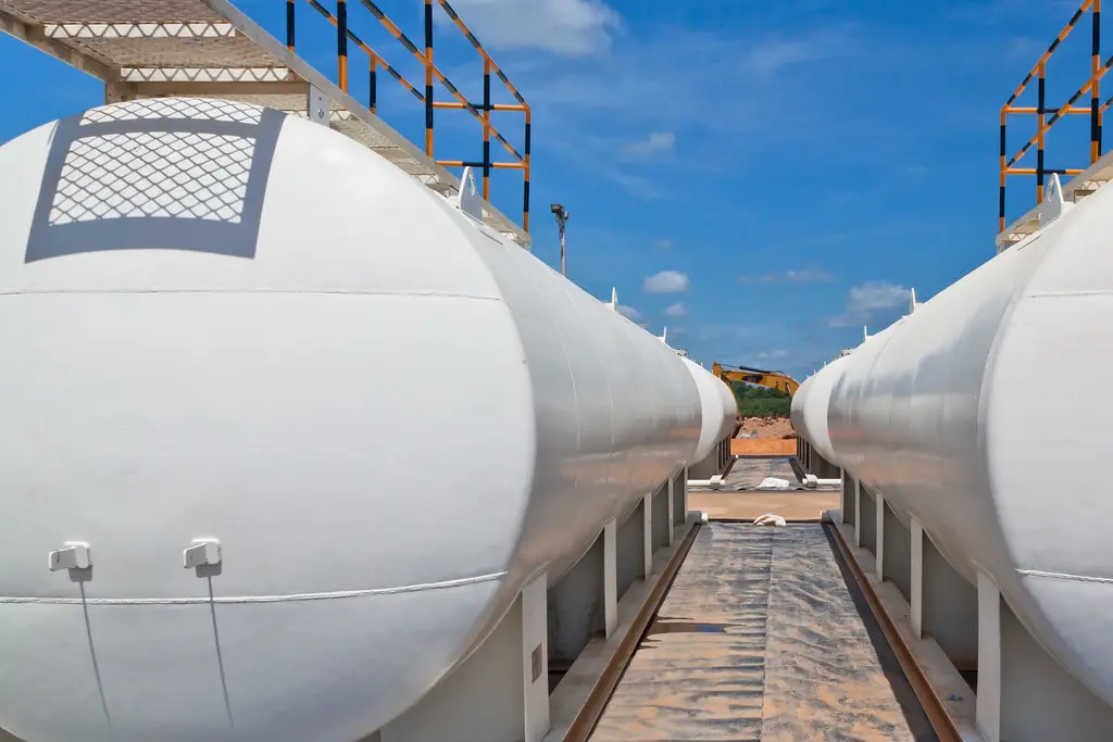 Пока немцы запрещают российский газ, французы наращивают его закупки Пока немцы запрещают российский газ, французы наращивают его закупки
