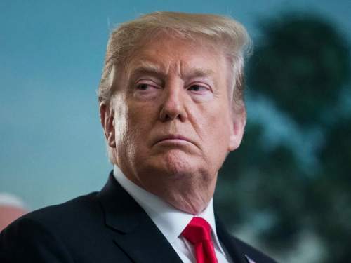 Трамп намерен ввести чрезвычайное положение в США Трамп намерен ввести чрезвычайное положение в США