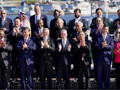 «Цирк»: Захарова объяснила отсутствие Байдена на совместном фото G20 (ВИДЕО) «Цирк»: Захарова объяснила отсутствие Байдена на совместном фото G20 (ВИДЕО)