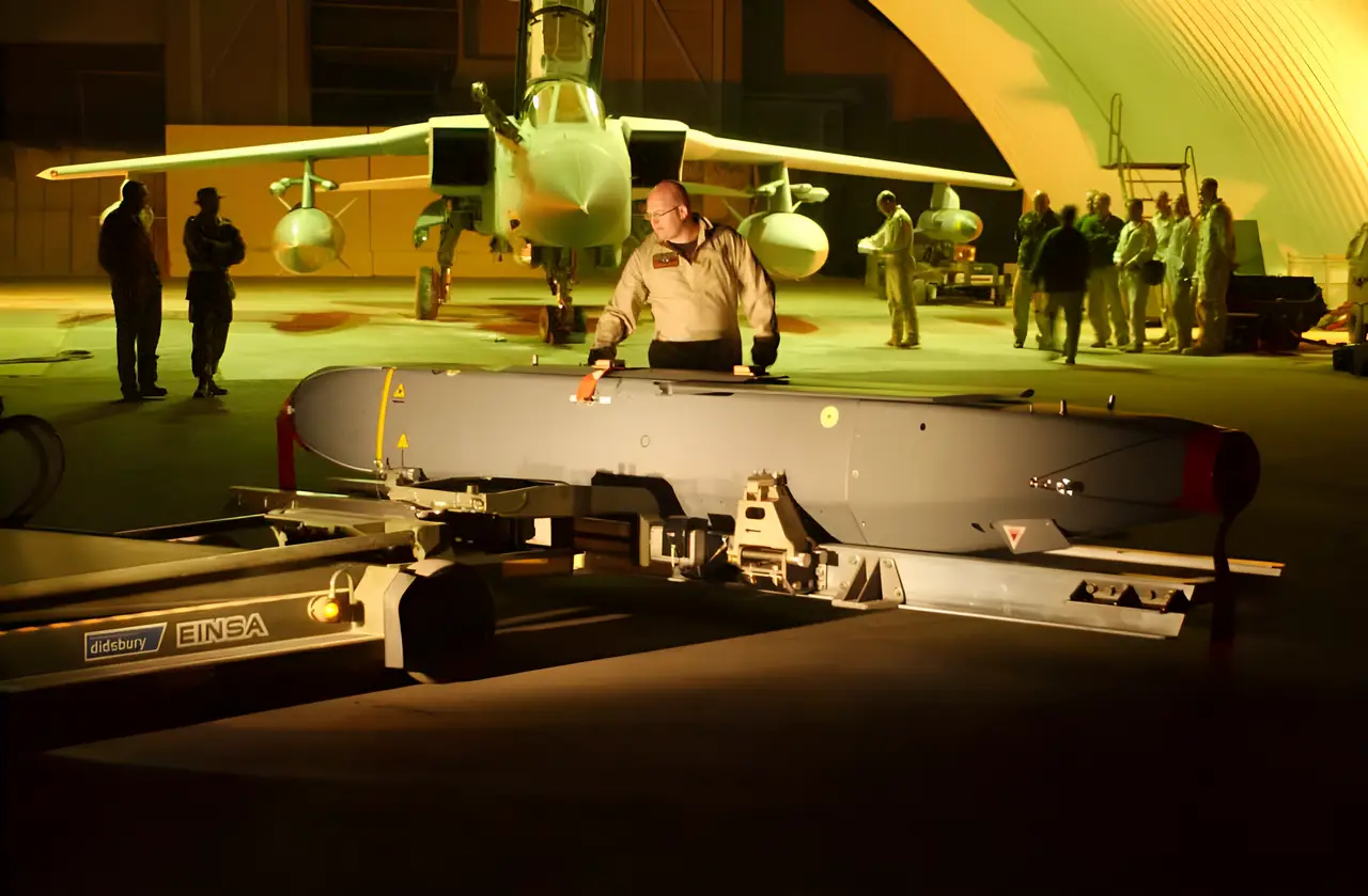 Как именно специалисты НАТО наводят западные ракеты на цели внутри России Как именно специалисты НАТО наводят западные ракеты на цели внутри России